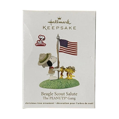 2012 Beagle Scout Salute Hallmark Ornament (Peanuts) QXI2941 Image2