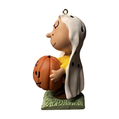 2012 Charlie Brown o' Lantern Hallmark Ornament (Peanuts) QFO5214 Image5