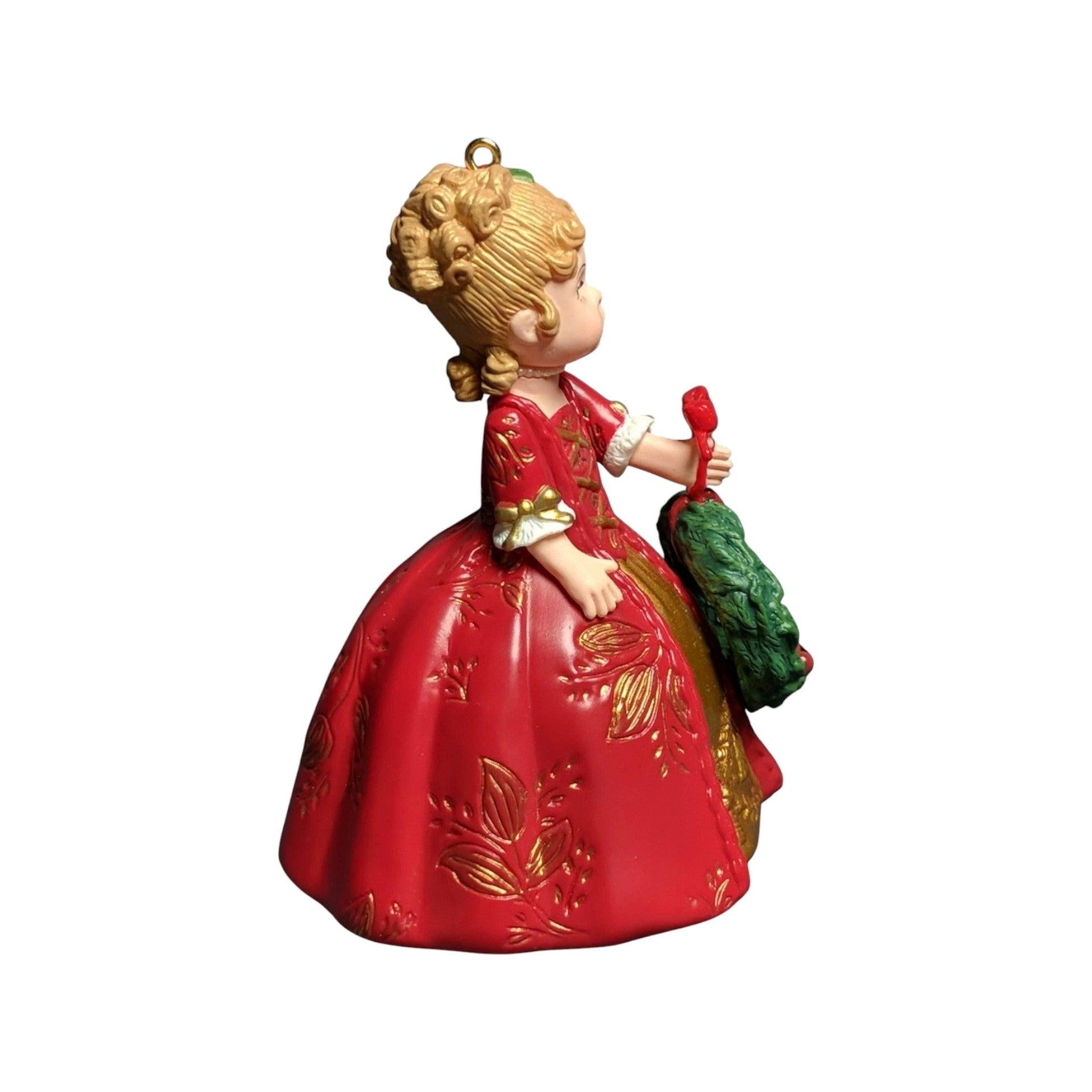 2012 Colonial Christmas Hallmark Ornament (Madame Alexander) QX8304 Image5