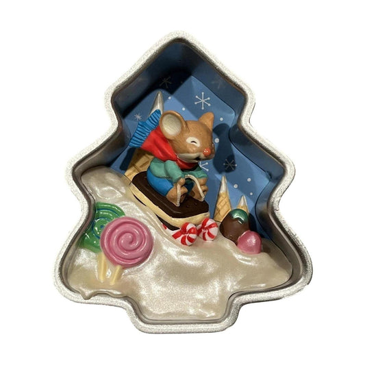 2012 Cookie Cutter Christmas Hallmark Ornament (Cookie Cutter Christmas) QX8301 Image1