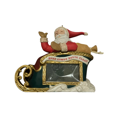 2012 Countdown to Christmas Hallmark Ornament (Countdown to Christmas) QXG4004 Image1