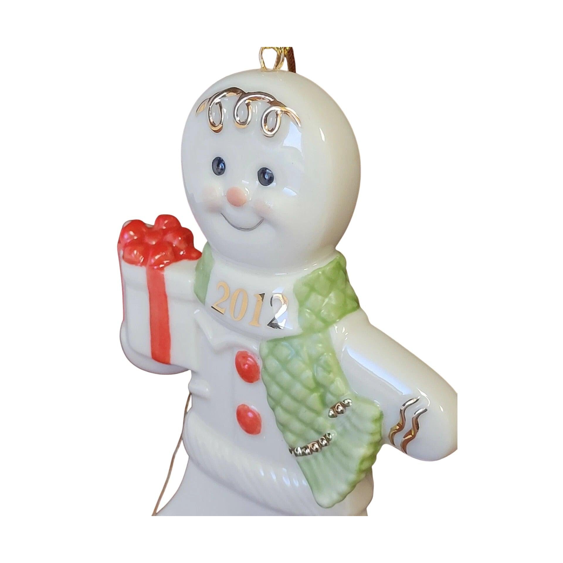 2012 Delicious Delivery Snowmen Lenox Ornament 813659 Image3