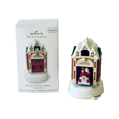 2012 Fire Station Hallmark Ornament (Kringleville) QX8161 Image5