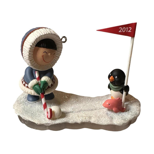 2012 Frosty Friends Hallmark Ornament (Frosty Friends) QX8044 Image1