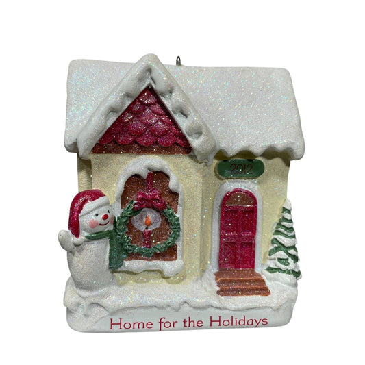 2012 Home for the Holiday Hallmark Ornament (New Home) QXG4031 Image1