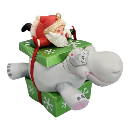 2012 I Want A Hippopotamus For Christmas Hallmark Ornament (Hippo) QXG3221 Image4