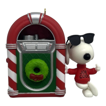 2012 Joe Cool Rocks! (Peanuts)