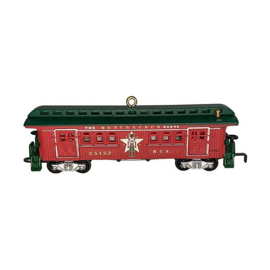 2012 Lionel Nutcracker Route Baggage Coach Hallmark Ornament (Lionel) QXI2001 Image1