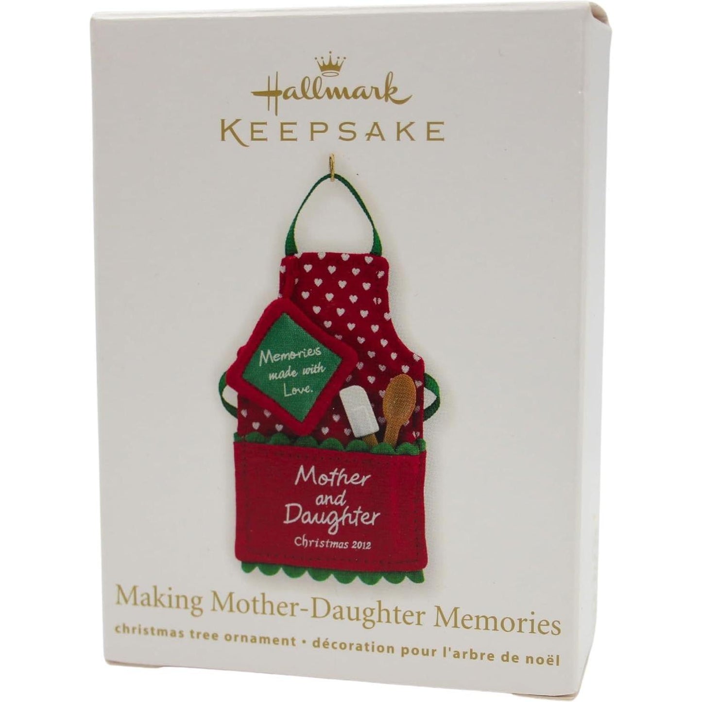 QXG4754 2012 Making Mother-Daughter Memories (Kitchen) Image2