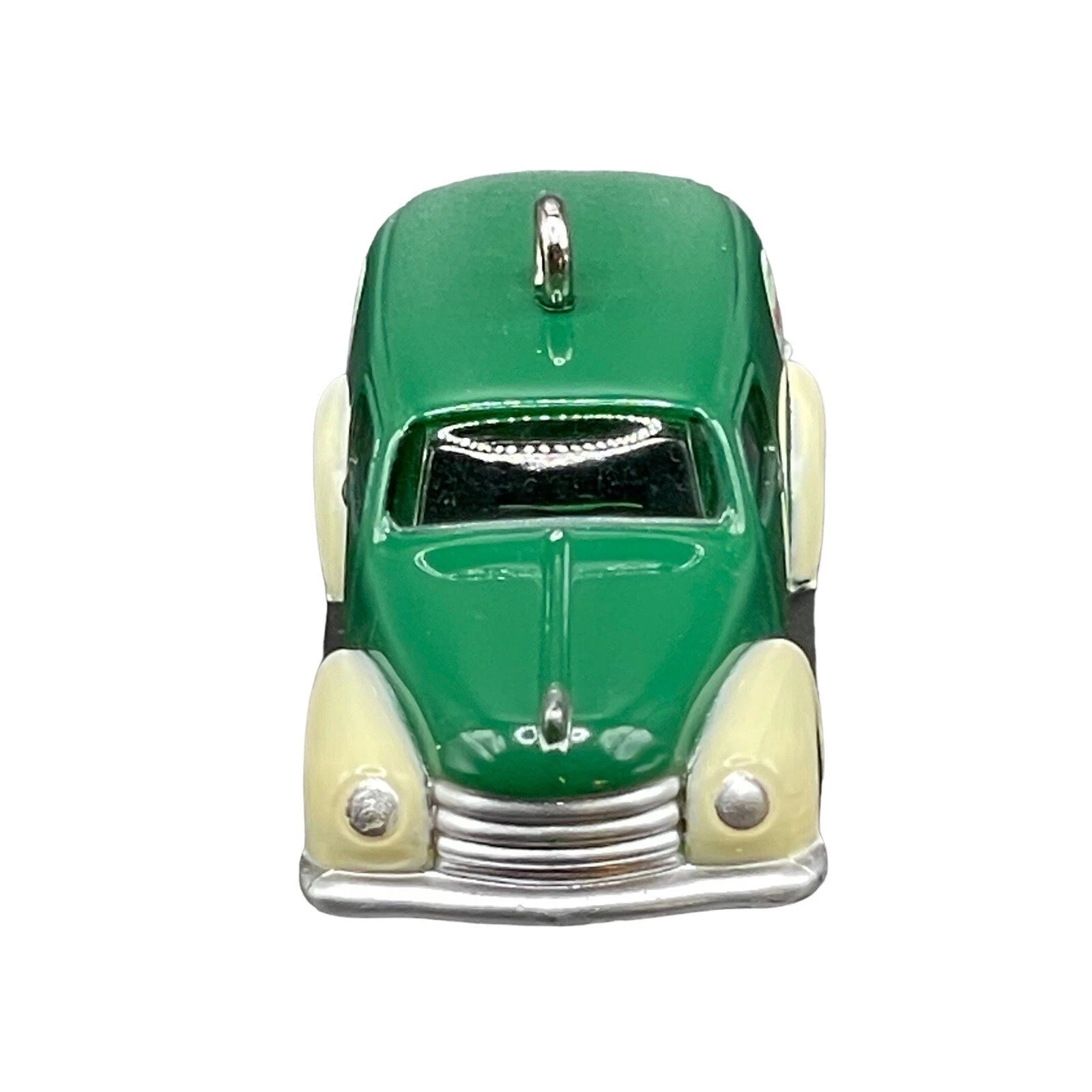 2012 Mama's Delivery Van Hallmark Ornament (Car) QXG4571