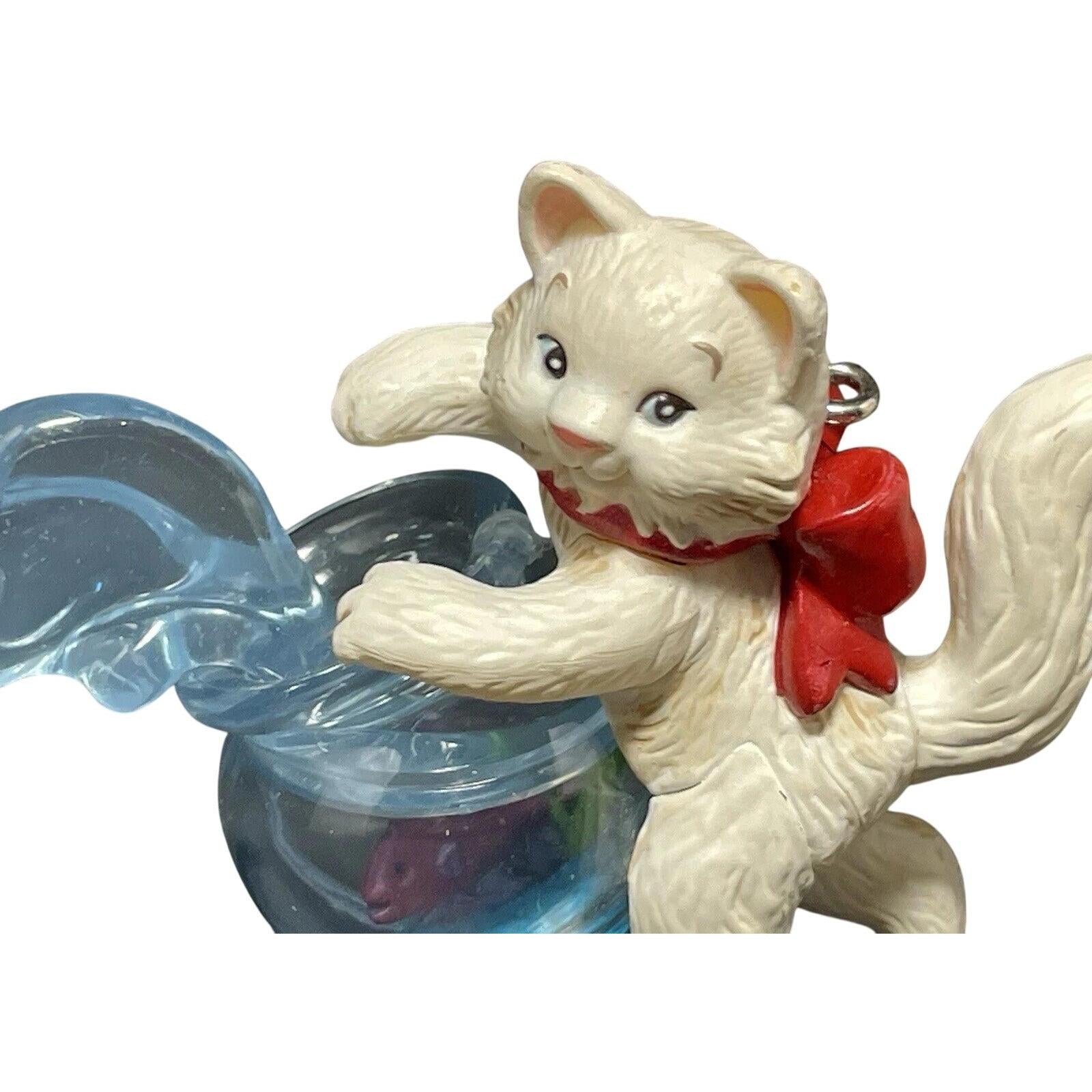 2012 Mischievous Kittens Hallmark Ornament (Mischievous Kittens) QX8041