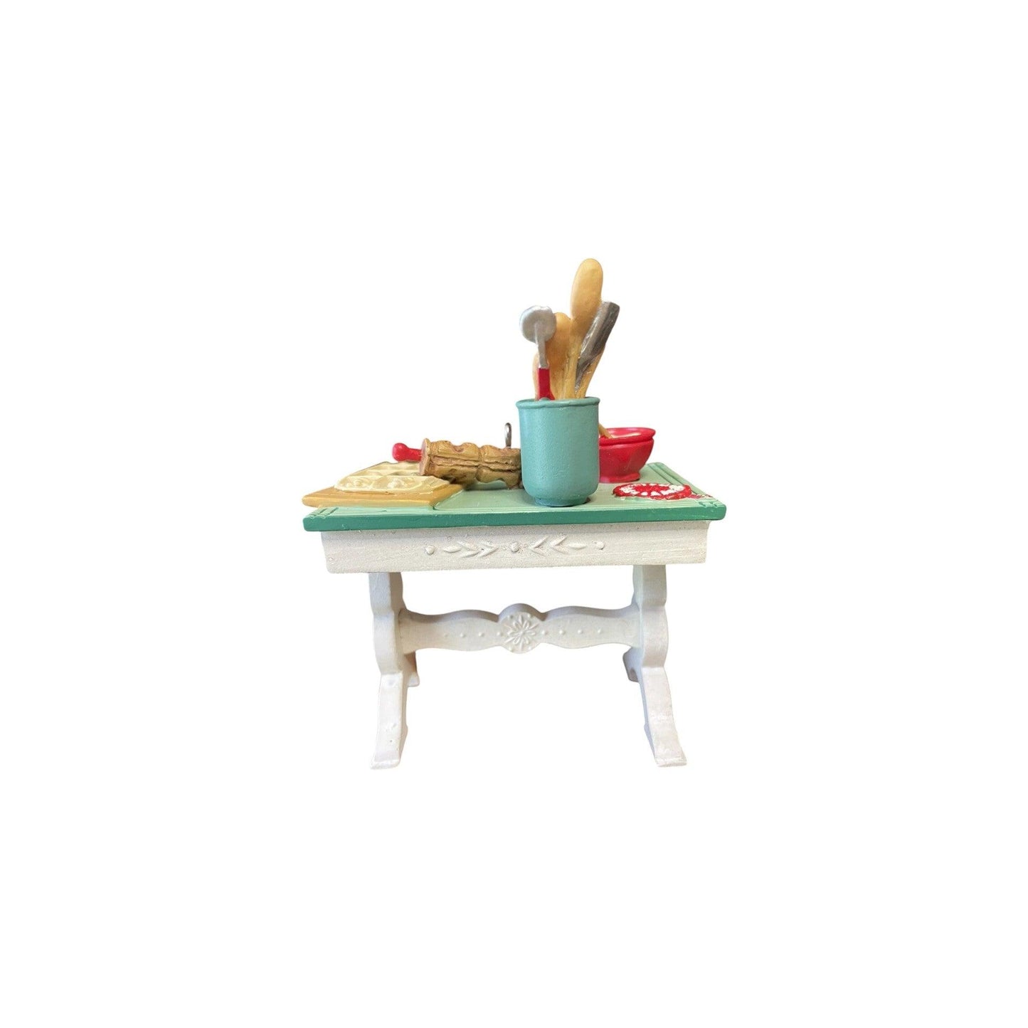 2012 Mrs. Claus’s Kitchen Table (Mrs. Claus) Hallmark Ornament QMP5035 Image5