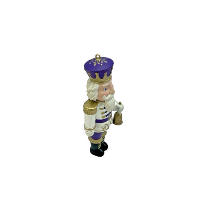 2012 Noble Nutcracker (Hallmark Associate Gift) Hallmark Ornament GMP4060 Image6