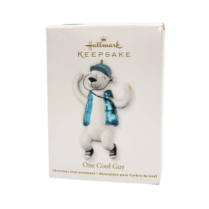2012 One Cool Guy Hallmark Ornament (Polar Bear) QXG4994