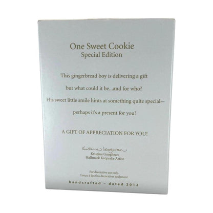 2012 One Sweet Cookie Hallmark Ornament (Gingerbread) LPR3824 Image5