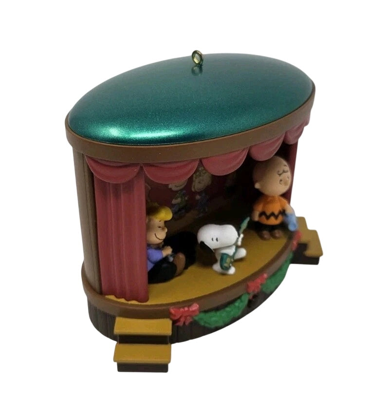 2012 Onstage Antics Hallmark Ornament (Peanuts) QXI2924 Image5