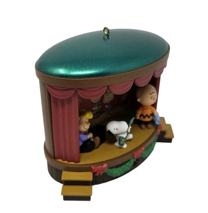 2012 Onstage Antics Hallmark Ornament (Peanuts) QXI2924 Image5