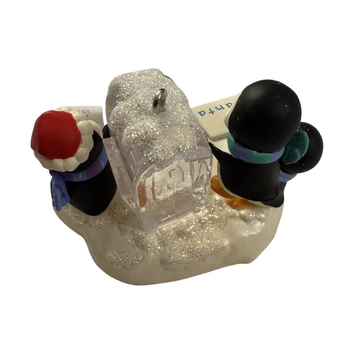 2012 Postal Penguin Hallmark Ornament (Kris' Penguins) QXG4511 Image4