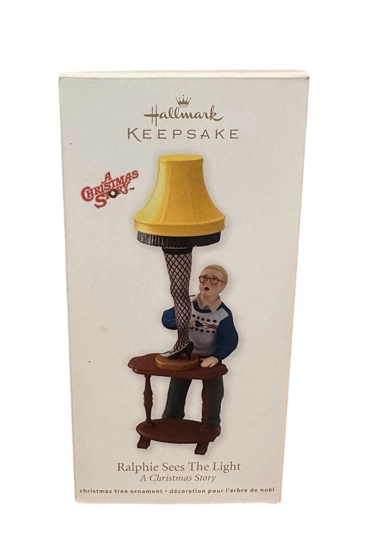 2012 Ralphie Sees The Light Hallmark Ornament (A Christmas Story) QXI2881 Image2