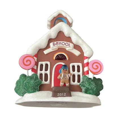 2012 Schoolhouse Hallmark Ornament (Noelville) QX8014 Image1