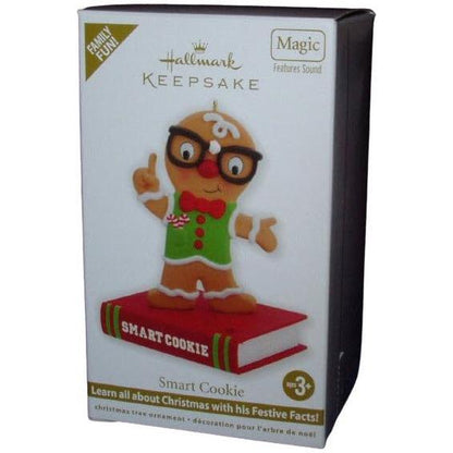 2012 Smart Cookie Hallmark Ornament (Gingerbread) QXGP4054