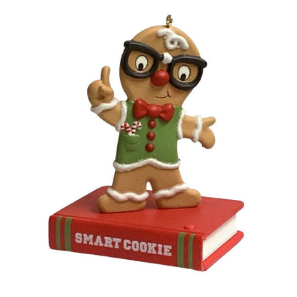 2012 Smart Cookie Hallmark Ornament (Gingerbread) QXGP4054