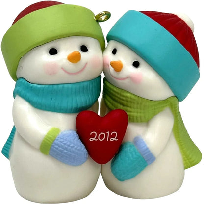 2012 Snow in Love Hallmark Ornament (Snowmen) QXG4534