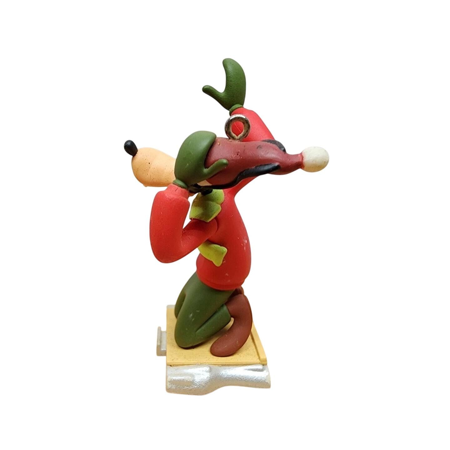 2012 Snow Stylin' Goofy Hallmark Ornament (Mickey Mouse & Friends) QRP5911 Image3