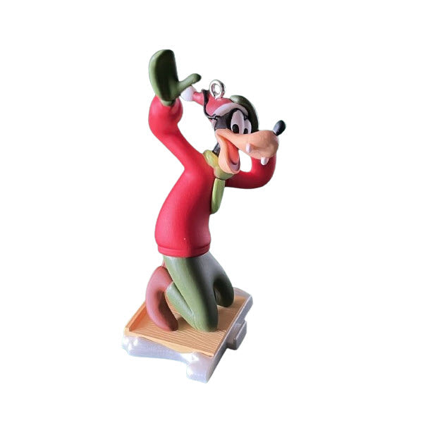 2012 Snow Stylin' Goofy Hallmark Ornament (Mickey Mouse & Friends) QRP5911