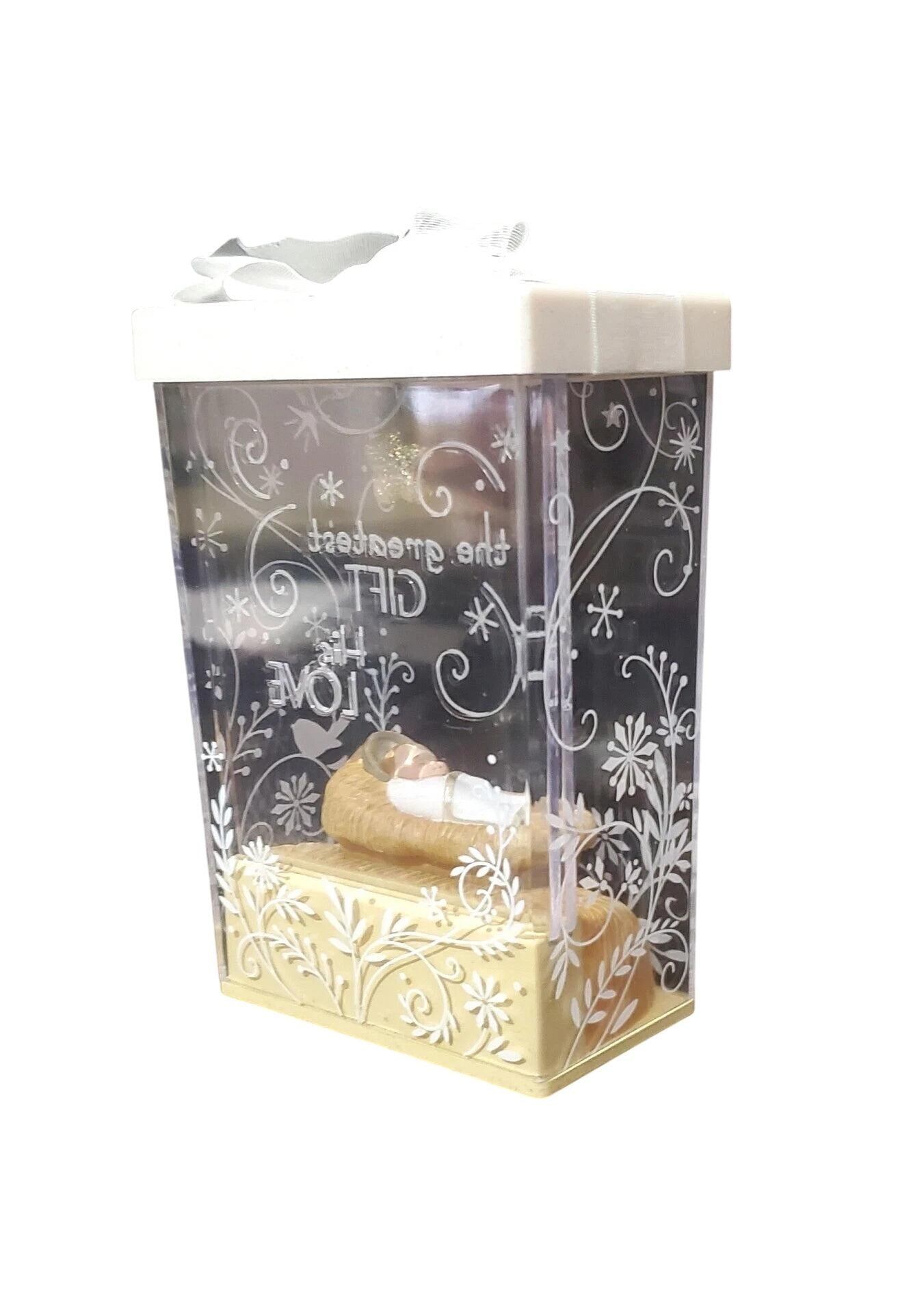 2012 The Greatest Gift Hallmark Ornament (Nativity) QXG3254 Image5