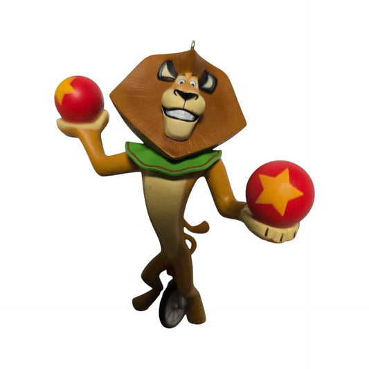 2012 The Mane Event Hallmark Ornament (Madagascar) QI2624 Image1