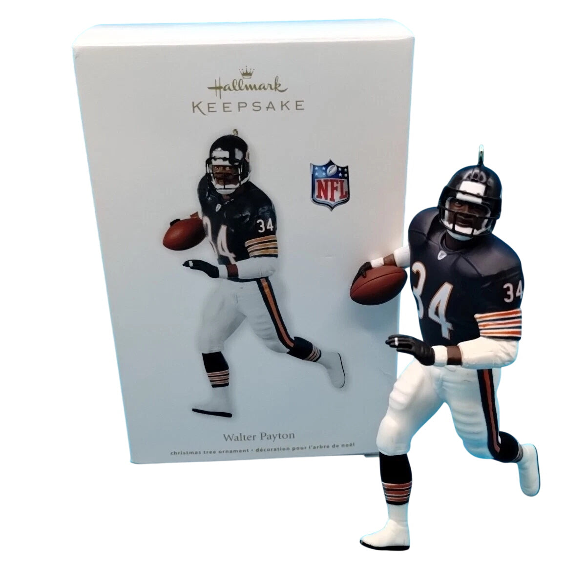 2012 Walter Payton Hallmark Ornament (Football Legends) QXI2194