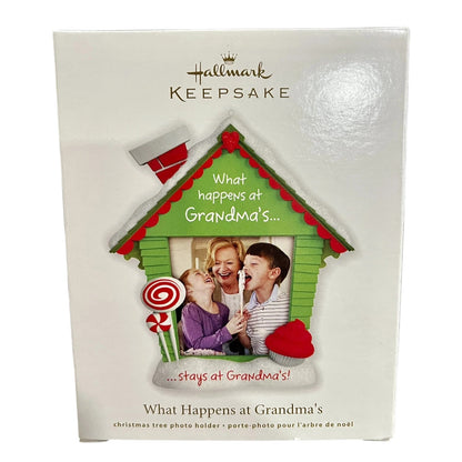 2012 What Happens at Grandma's (Photo Holder)