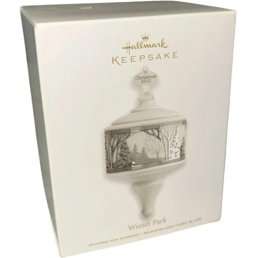 2012 Winter Park Hallmark Ornament (Winter Garden) QXG3544