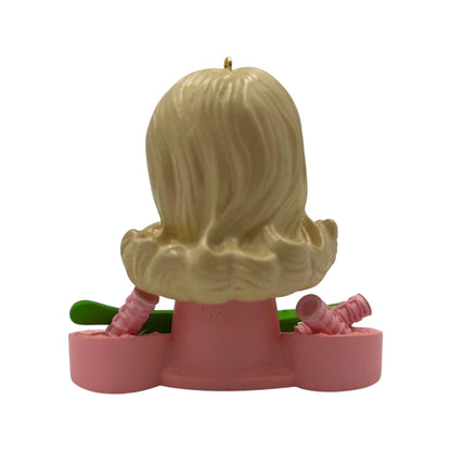 2012 Quick Curl Barbie Beauty Center (Barbie)