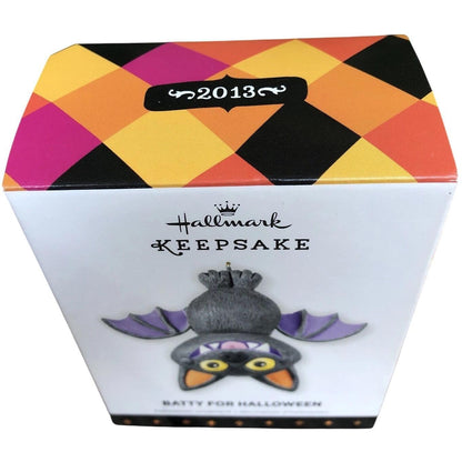2013 Batty For Halloween Hallmark Ornament (Halloween) QFO5215
