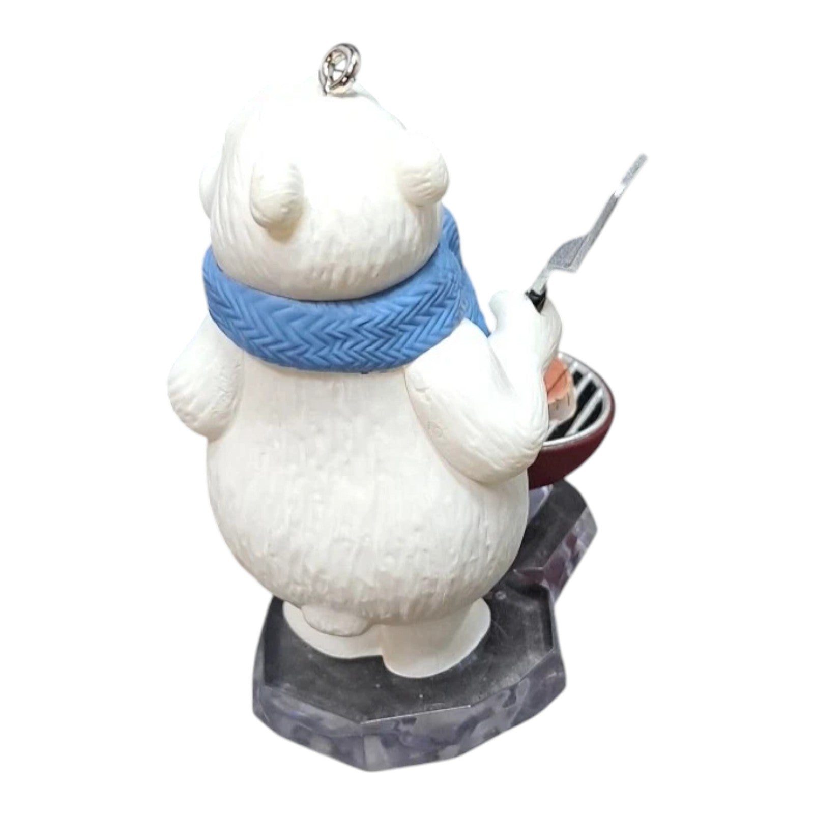2013 Cool Yule Hallmark Ornament (Polar Bear) QXG1622