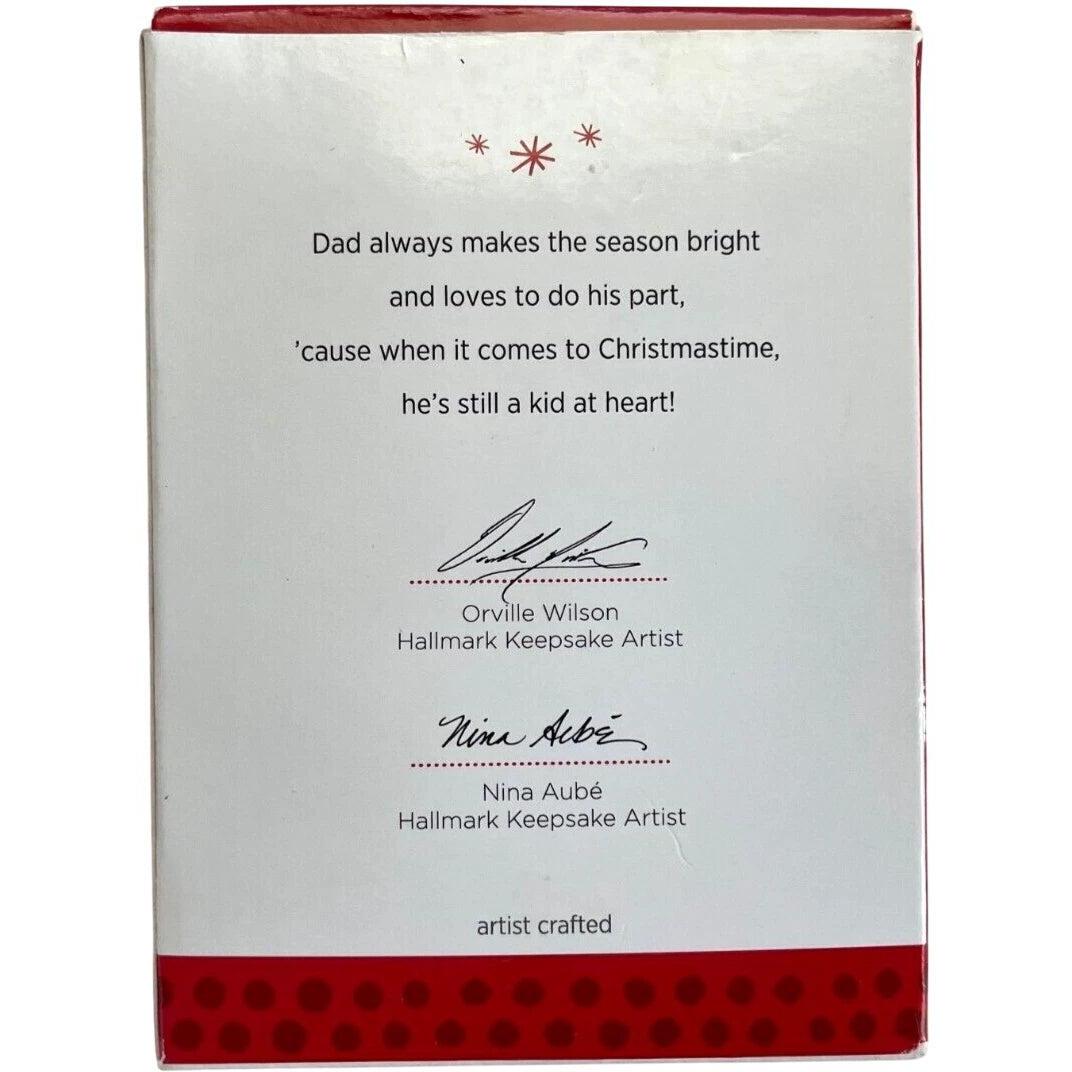 2013 Dashing Dad Hallmark Ornament (Family) QXG1935