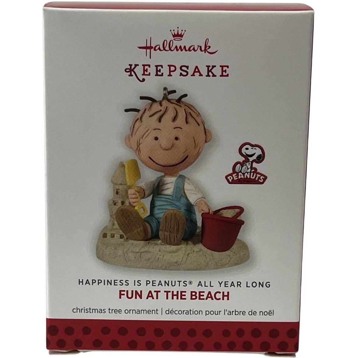 2013 Fun at the Beach Hallmark Ornament (Happiness is Peanuts) QX9802