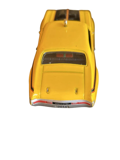 2013 (1955) Fairlane Crown Victoria Skyliner Hallmark Ornament (Classic American Cars) QX9206