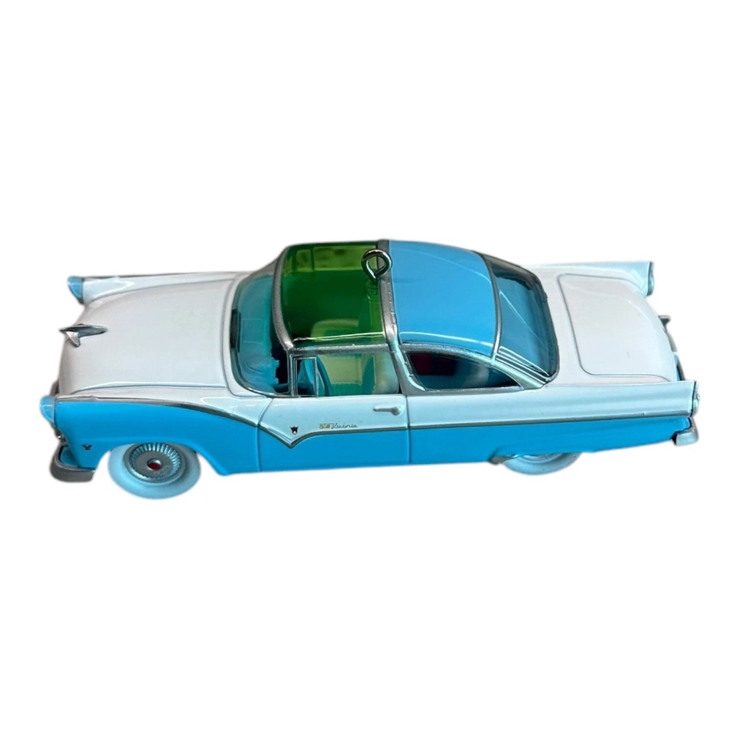 2013 (1955) Ford Fairlane Crown Victoria Skyliner (Classic American Cars)