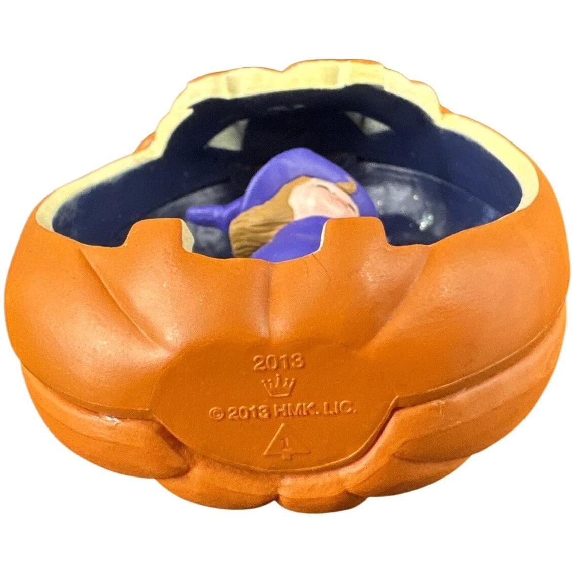 2013 Happy Halloween! Hallmark Ornament (Happy Halloween) QFO5205