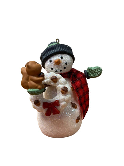 2013 Happy Holiday Friends Hallmark Ornament (Snowmen) QXG1605