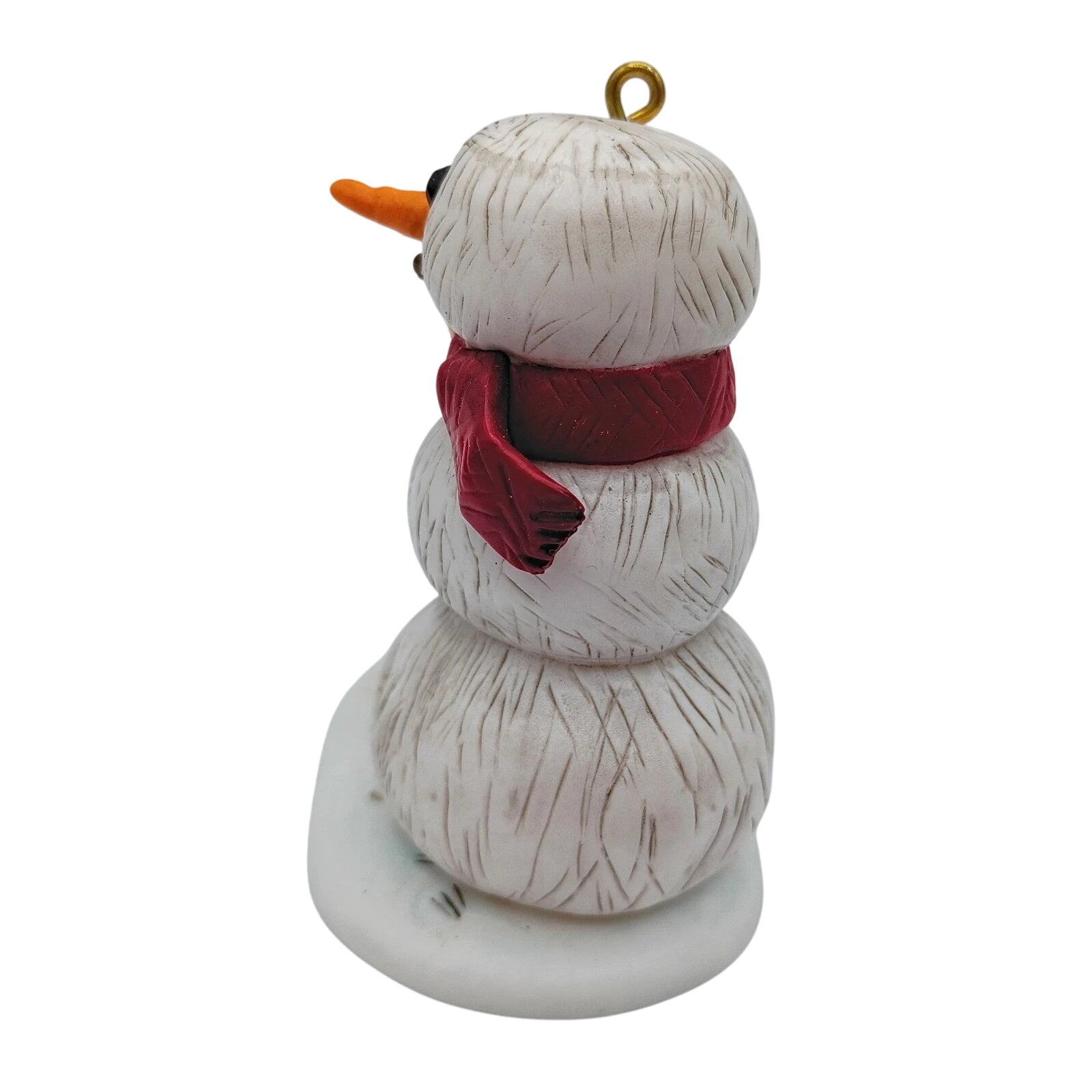 2013 Pigpen Builds a Snowman Hallmark Ornament (Peanuts) QXI2232