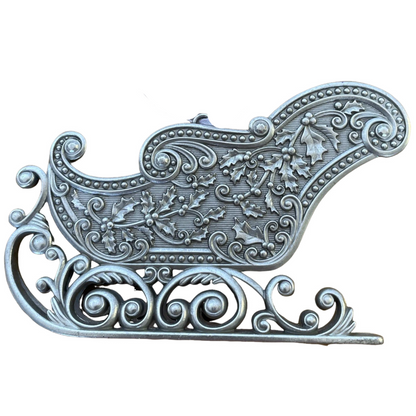 2013 Santa's Sleigh Hallmark Ornament (Santa Claus) QXG1385