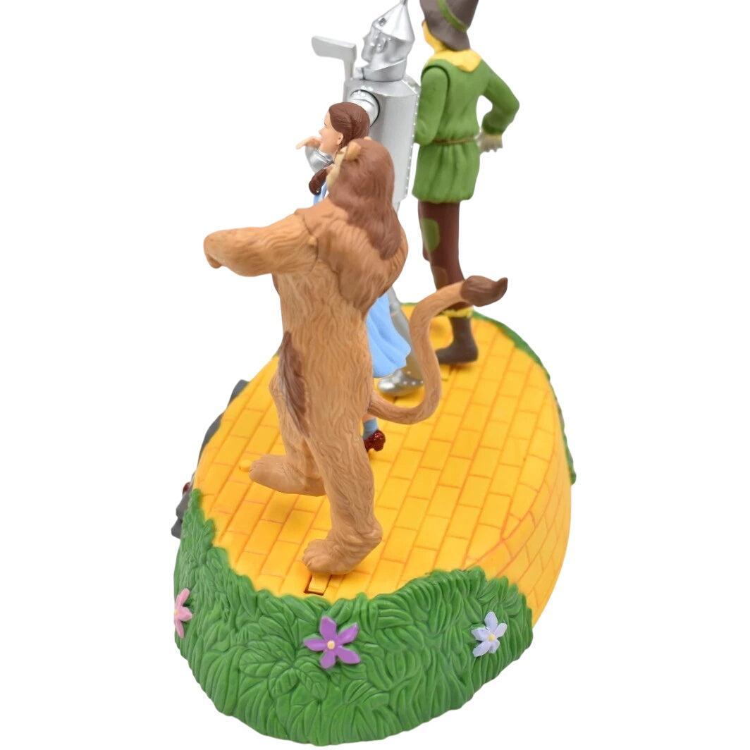 2013 We're Off to See the Wizard Hallmark Ornament (The Wizard of Oz) QFM3922