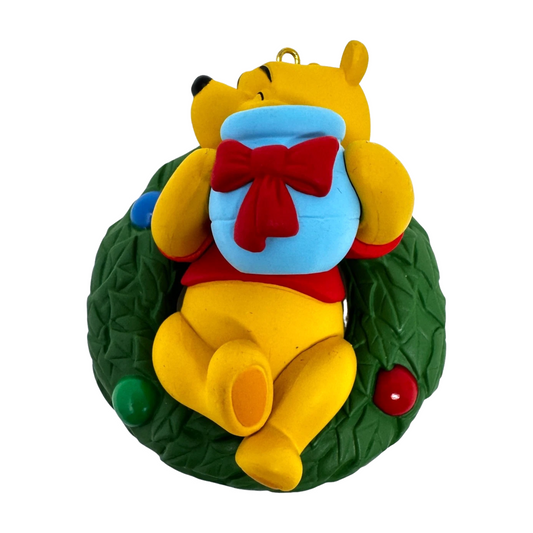 2013 A Hunny of a Holiday! Hallmark Ornament (Winnie the Pooh) QXD6072 Image1