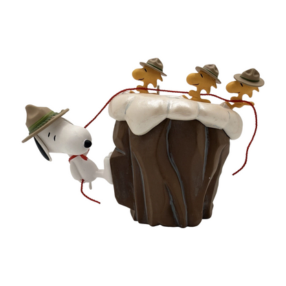 2013 Beagle Scouts Rock! Hallmark Ornament (Peanuts) QXI2175 Image1
