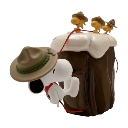 2013 Beagle Scouts Rock! Hallmark Ornament (Peanuts) QXI2175 Image5