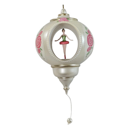 2013 Beautiful Ballerina Hallmark Ornament (Ballet) QXG1752